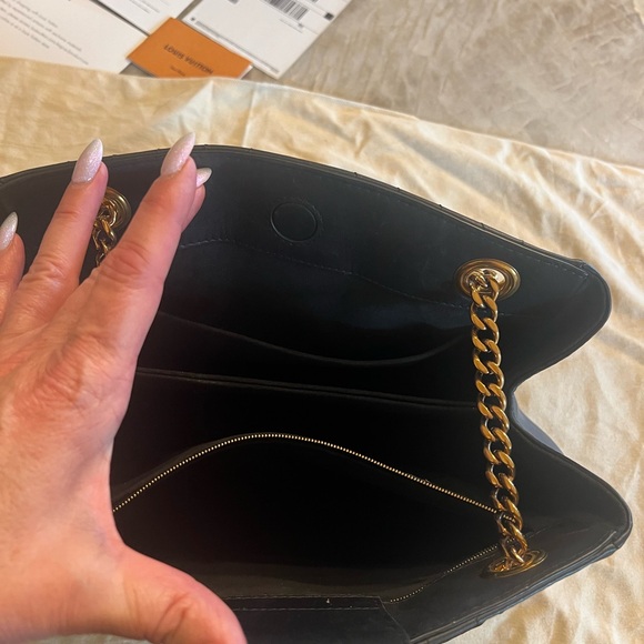 Louis Vuitton New Wave Chain Tote - Picture 10 of 14